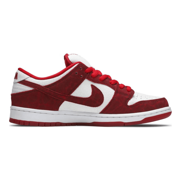 Dunk Low Valentine's Day